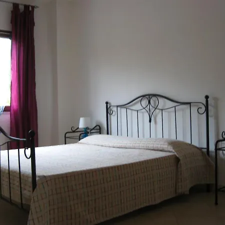 בית נופש Casa Mirto, Ground Floor, Borgo Solita - Iun P6978 *