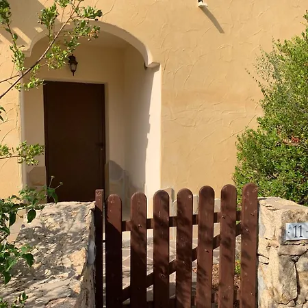 Casa Mirto, Ground Floor, Borgo Solita - Iun P6978 בית נופש