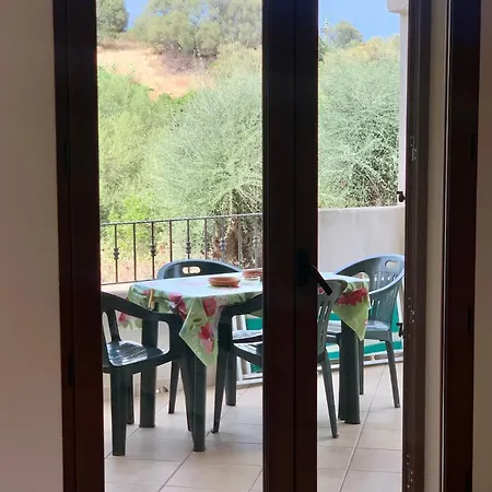 Casa Mirto, Ground Floor, Borgo Solita - Iun P6978 בית נופש *