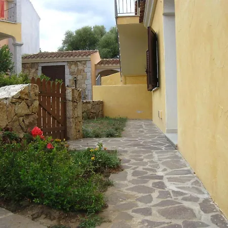 בית נופש Casa Mirto, Ground Floor, Borgo Solita - Iun P6978 *